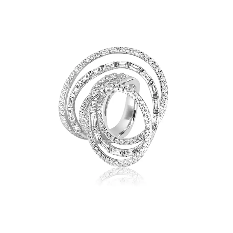 18K White Gold Diamond Ring